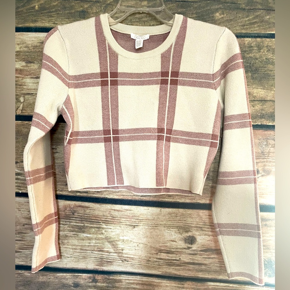 Full Tilt Knit Plaid Cropped Sweater